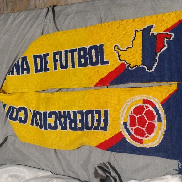 New - Picture 3 of 4